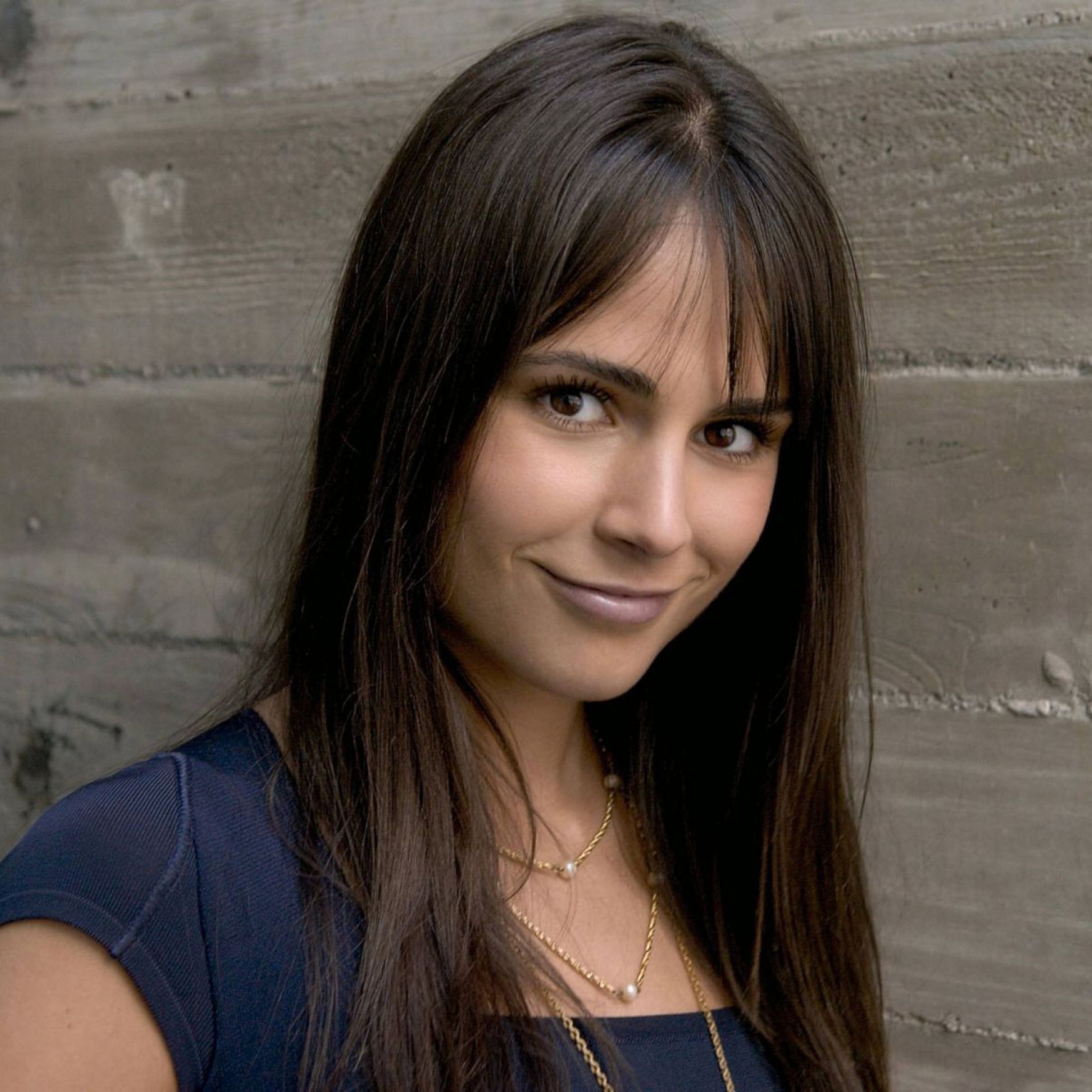 Screenshot №1 pro téma Jordana Brewster 2048x2048