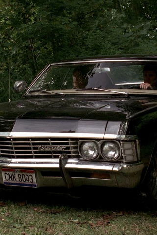 Screenshot №1 pro téma 1967 Chevrolet Impala 320x480