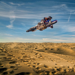 Kostenloses Motocross in Desert Wallpaper für iPad mini