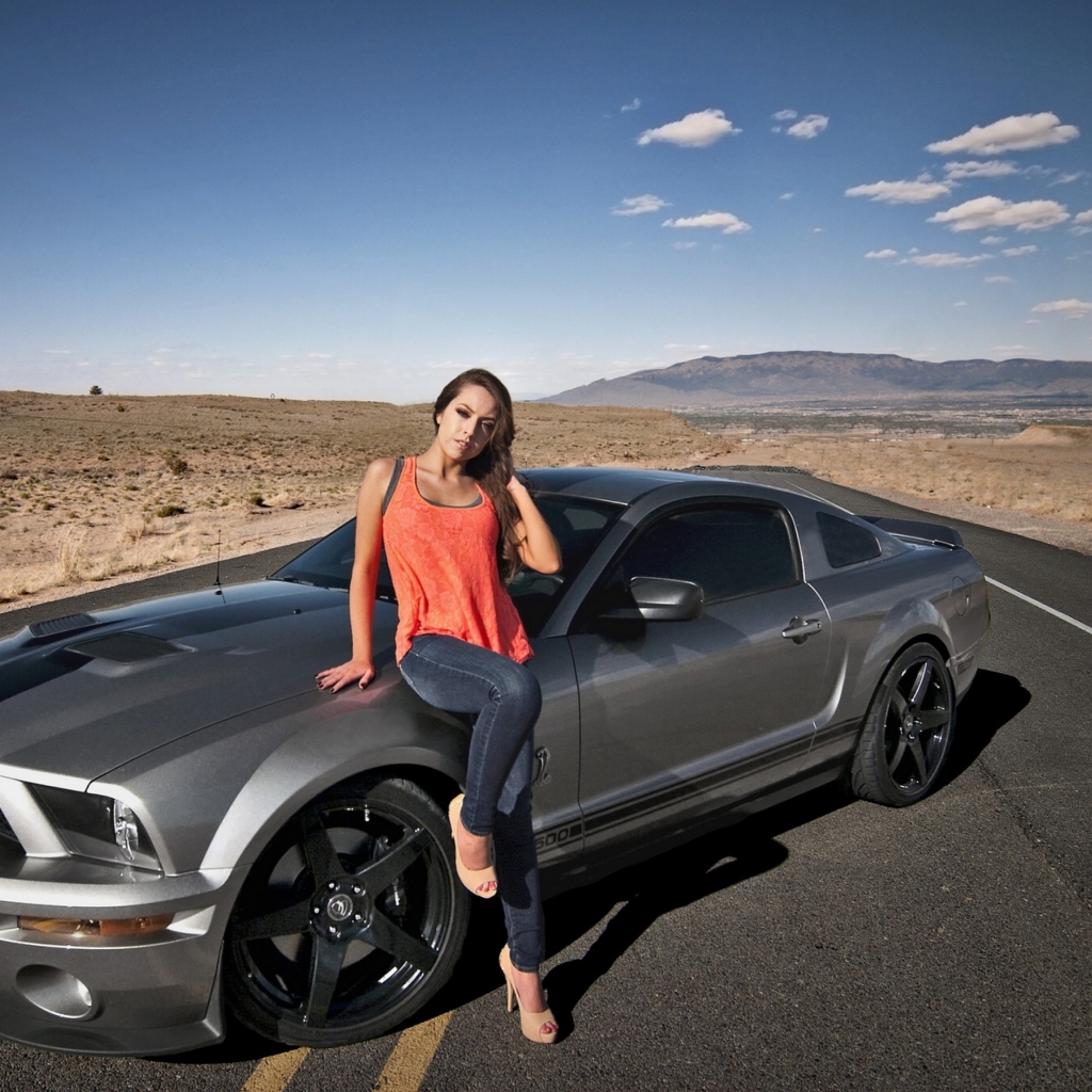 Fondo de pantalla Ford Mustang Girl 1024x1024