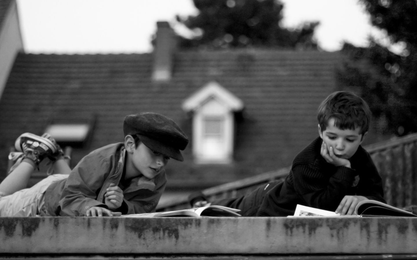 Screenshot №1 pro téma Reading On The Roof 1440x900