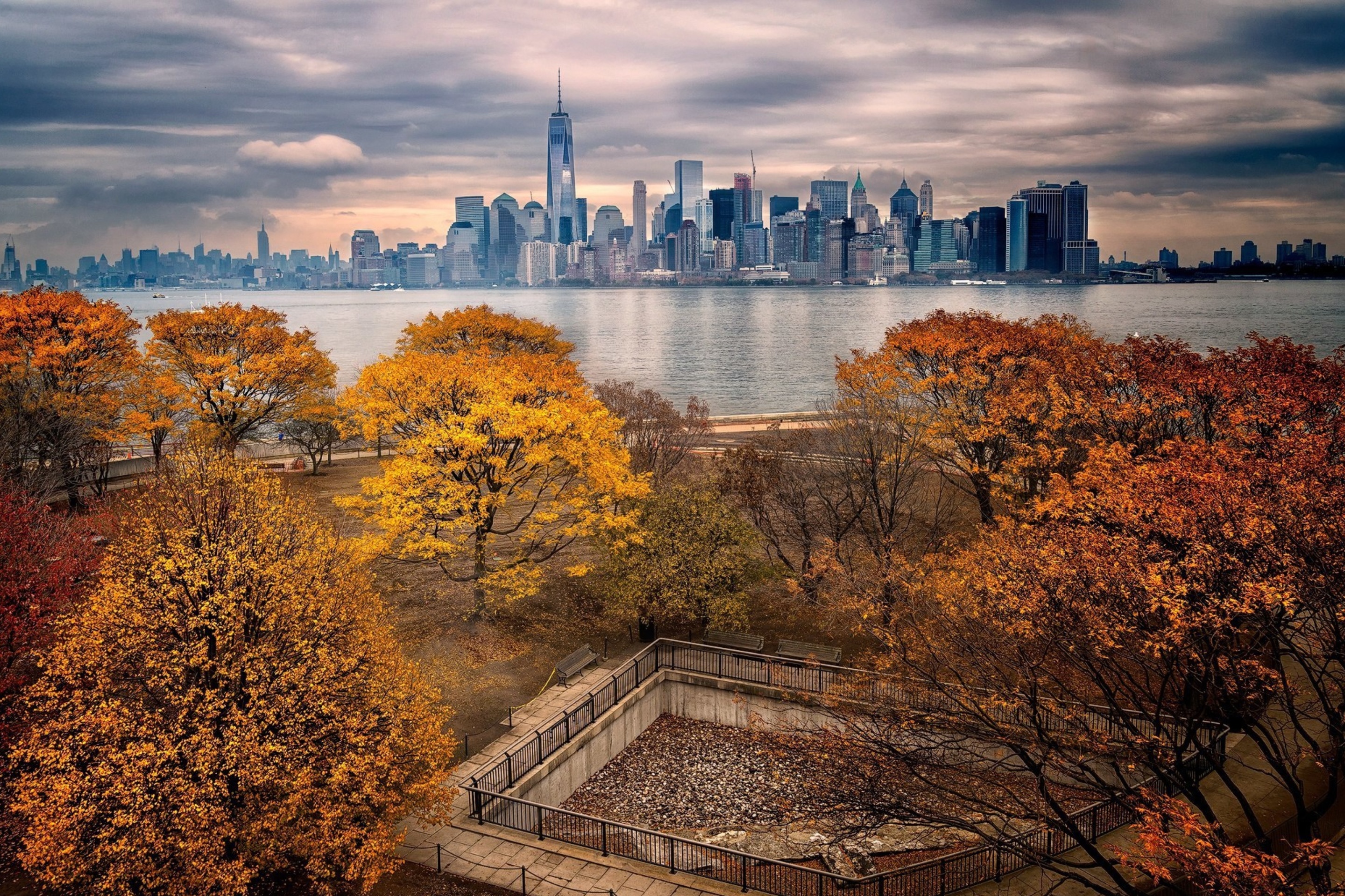 Das Manhattan Autumn Wallpaper 2880x1920