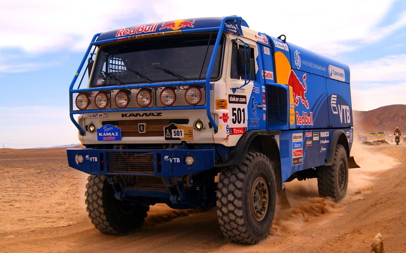 Обои Kamaz Dakar Rally Car 1680x1050
