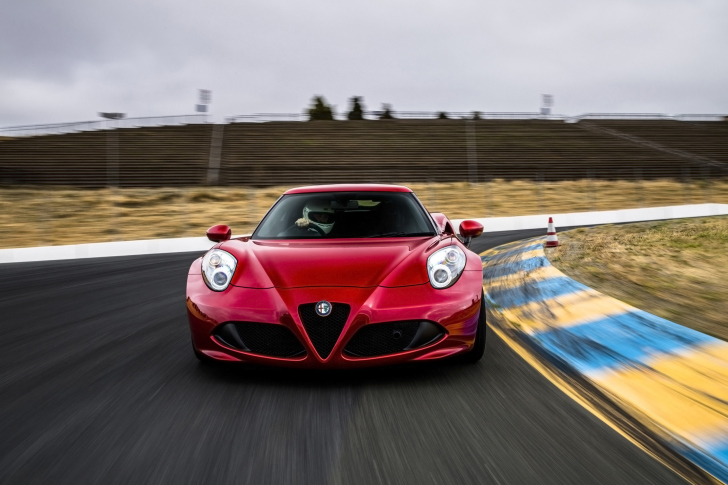 Alfa Romeo 4C wallpaper