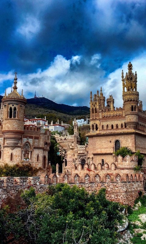 Обои Castillo de Colomares in Spain Benalmadena 480x800