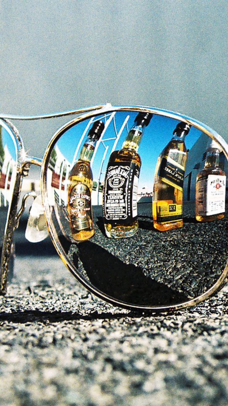 Das Sunglasses Wallpaper 750x1334