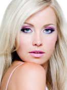 Das Blonde with Perfect Makeup Wallpaper 132x176