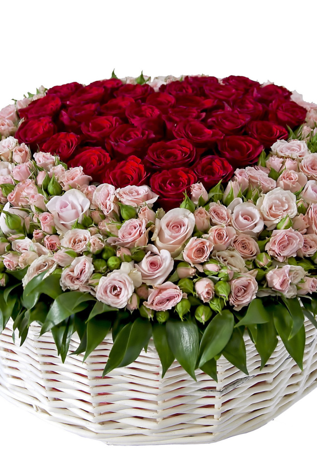 Das Basket of Roses from Florist Wallpaper 640x960