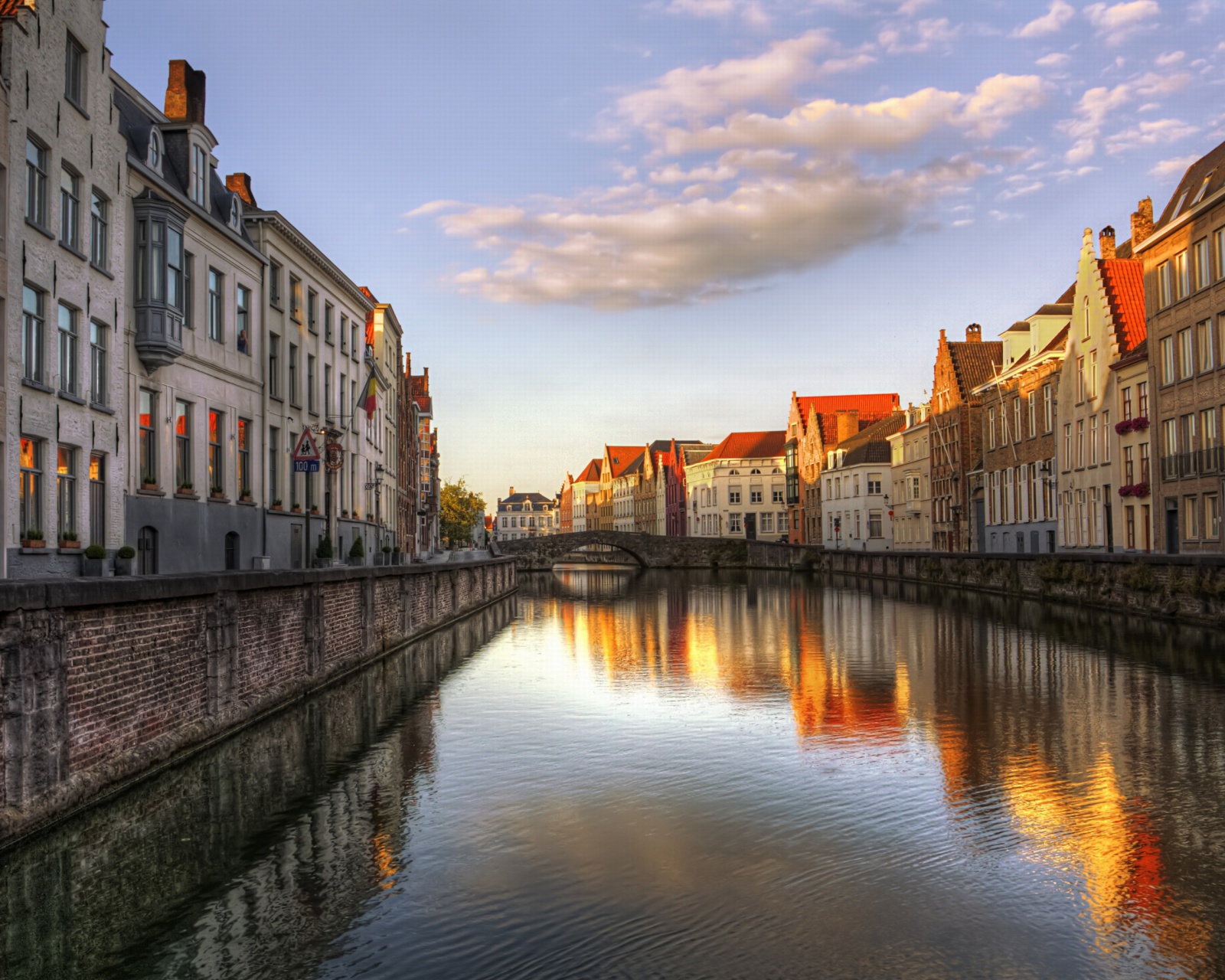 Belgium, Bruges, West Flanders wallpaper 1600x1280