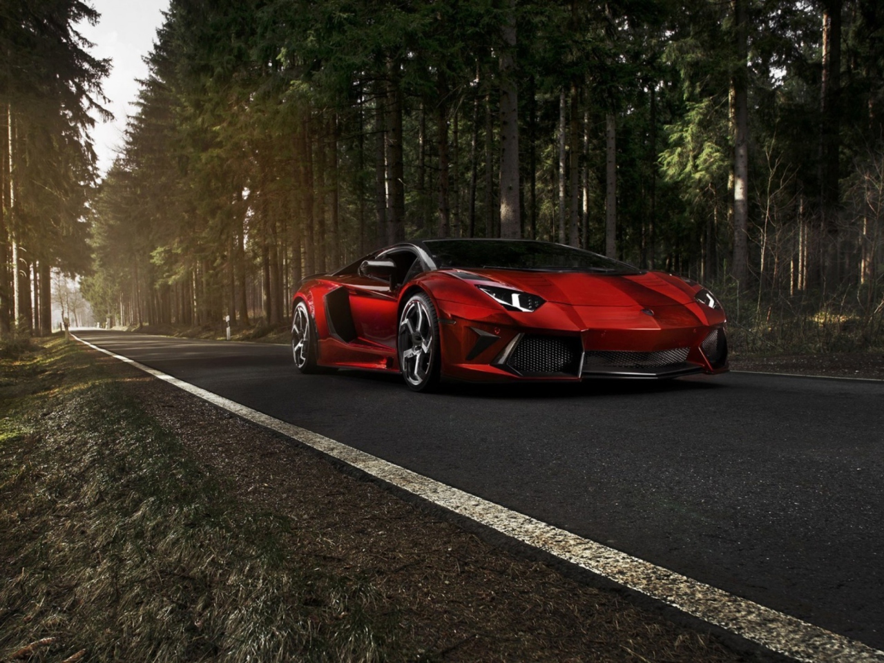 Обои Red Lamborghini 1280x960