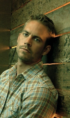 Обои Paul Walker in Furious 7 240x400