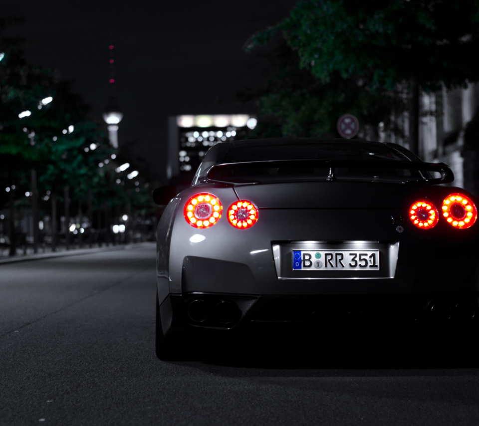 Das Nissan GT-R Wallpaper 960x854