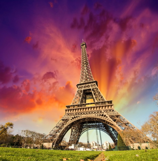 Kostenloses Eiffel Tower Wallpaper für 208x208