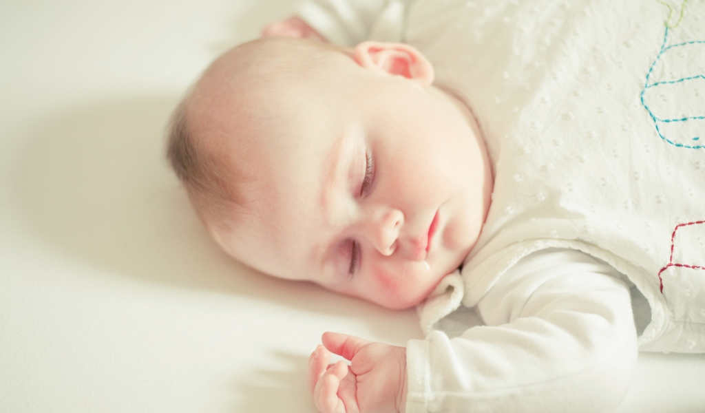 Screenshot №1 pro téma Cute Sleeping Baby 1024x600