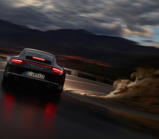 Картинка Porsche Carrera 4 Night Drive на телефон iPad 2