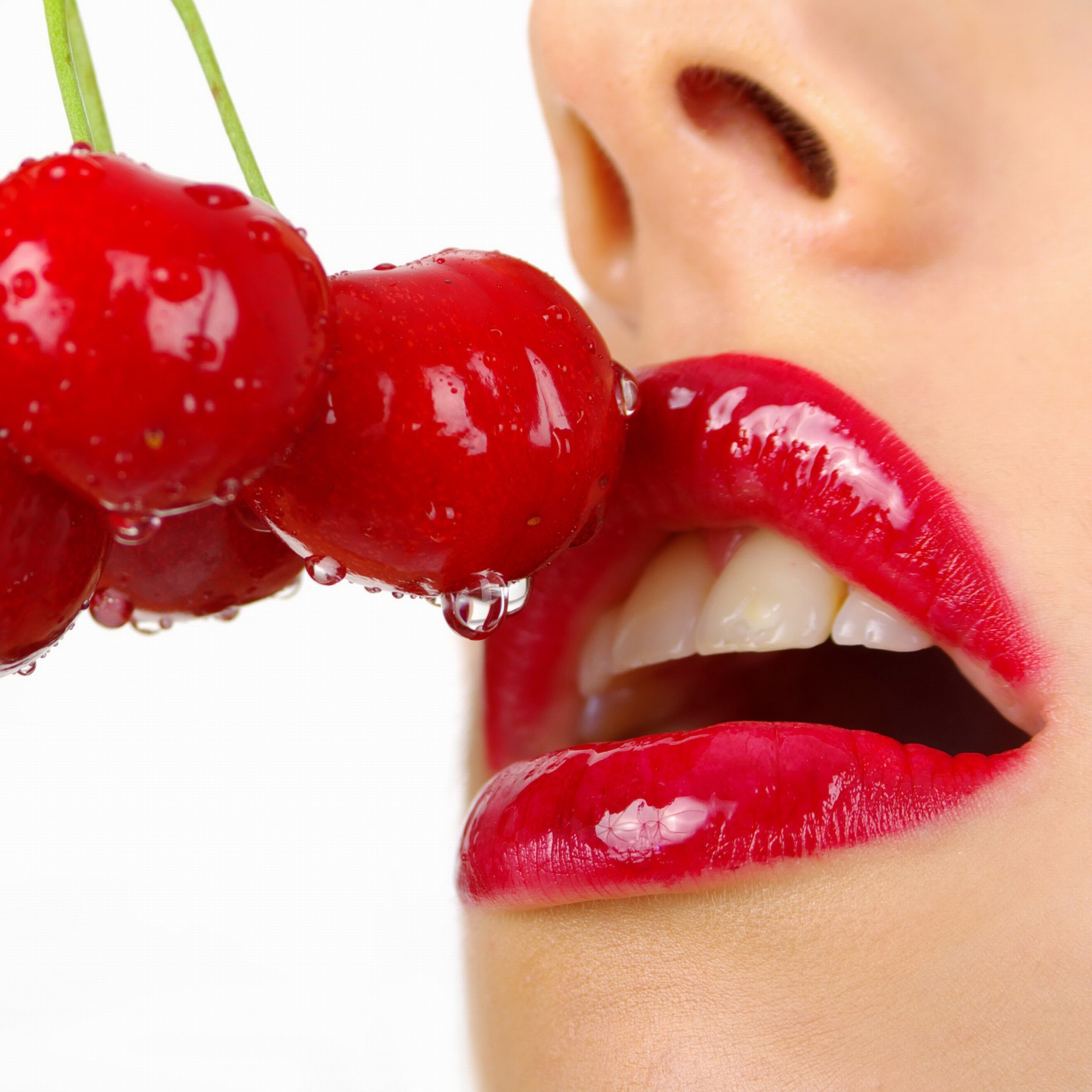 Обои Cherry and Red Lips 2048x2048