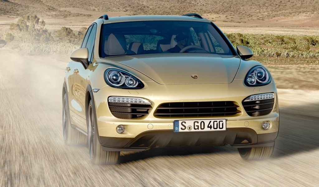 Porsche Cayenne wallpaper 1024x600