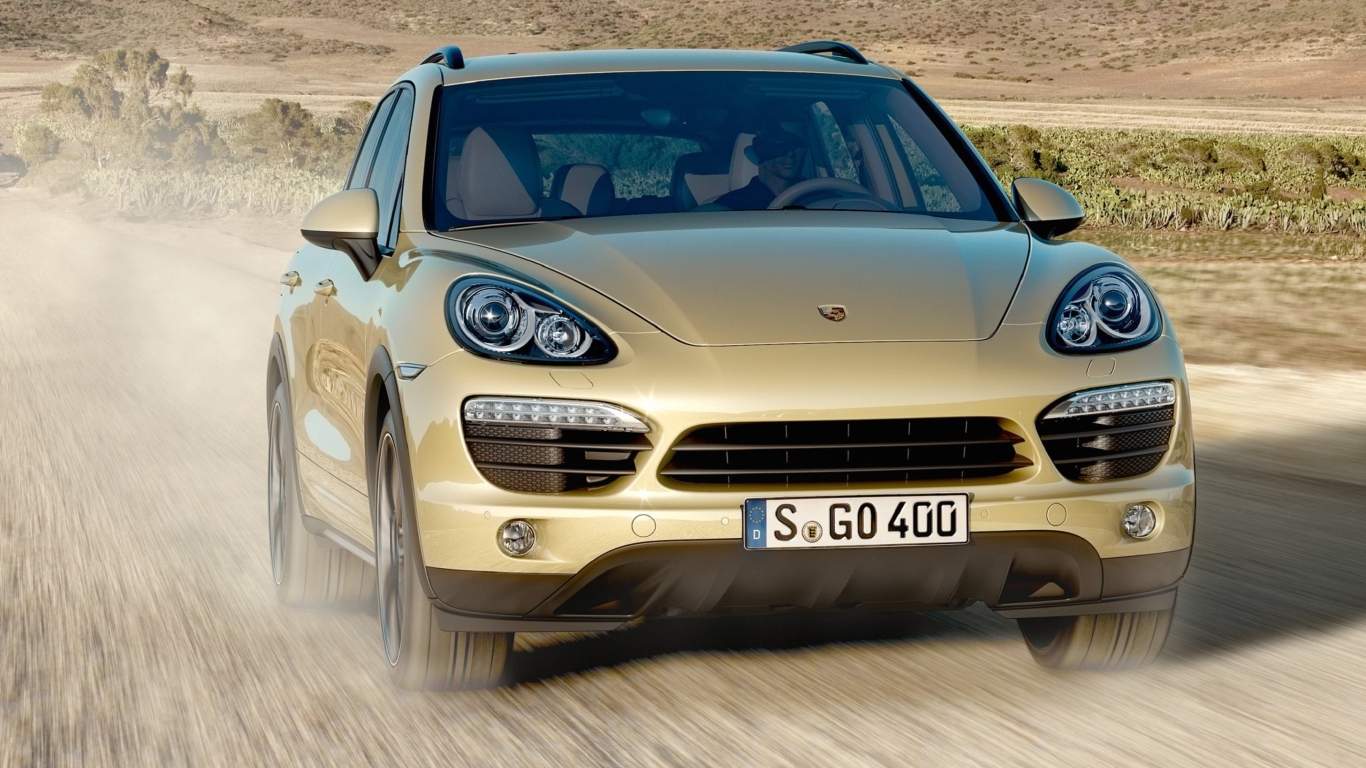 Porsche Cayenne wallpaper 1366x768