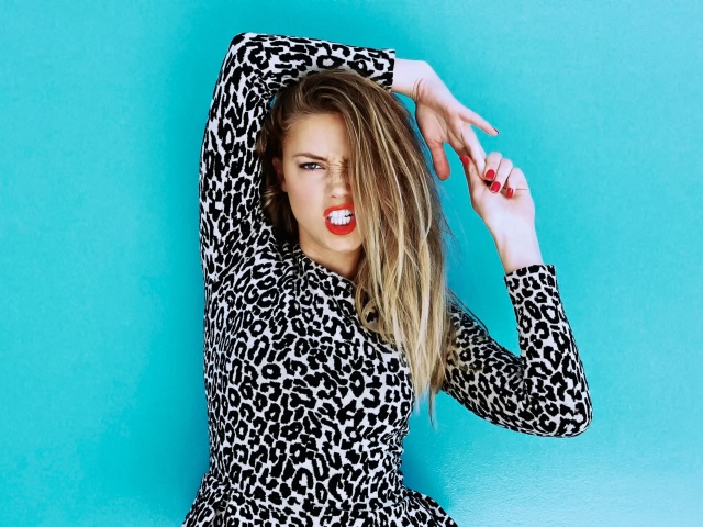 Das Amber Heard Instagram Wallpaper 640x480