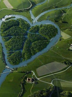 Screenshot №1 pro téma Heartshaped River North Dakota 240x320