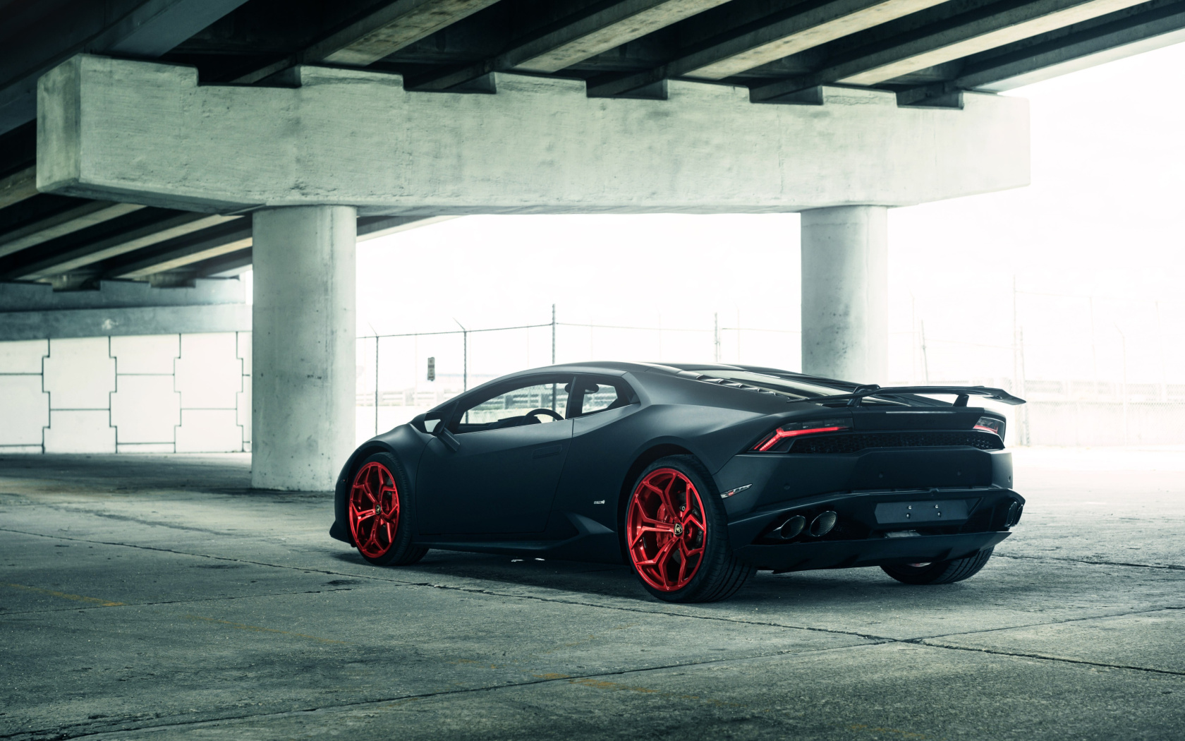 Fondo de pantalla Lamborghini Huracan Black Matte 1680x1050