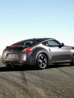 Screenshot №1 pro téma Nissan 370Z 240x320