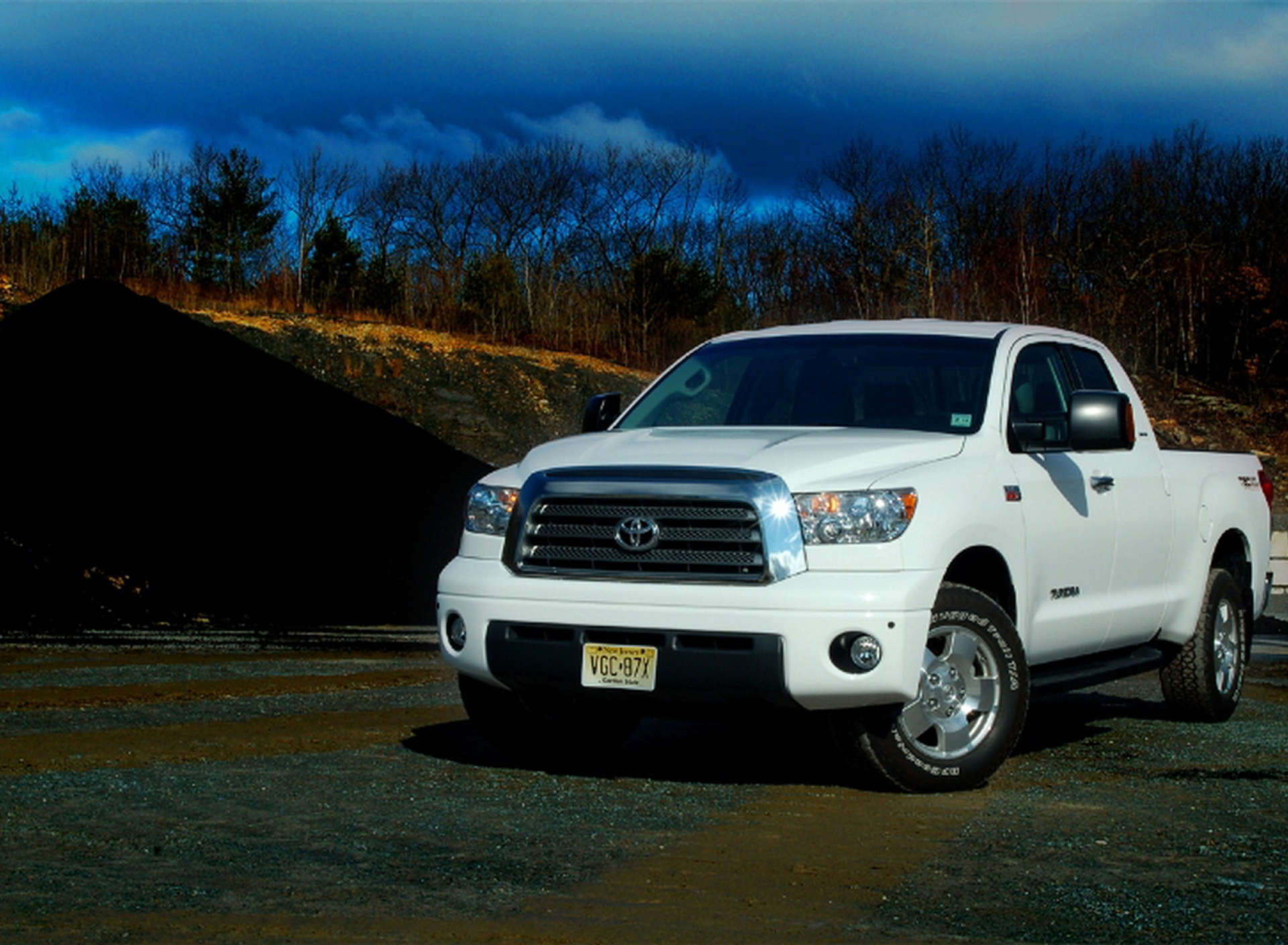 Das Toyota Tundra Limited Performance Wallpaper 1920x1408