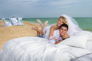 Just Married On Beach Wallpaper for Android, iPhone and iPad