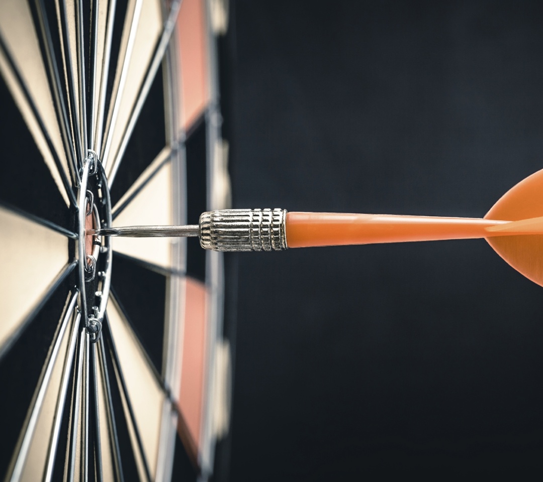 Closeup Darts Shooting wallpaper 1080x960