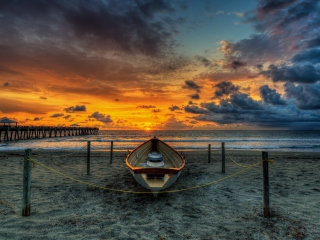 Das Boat On Beach At Sunset Hdr Wallpaper 320x240