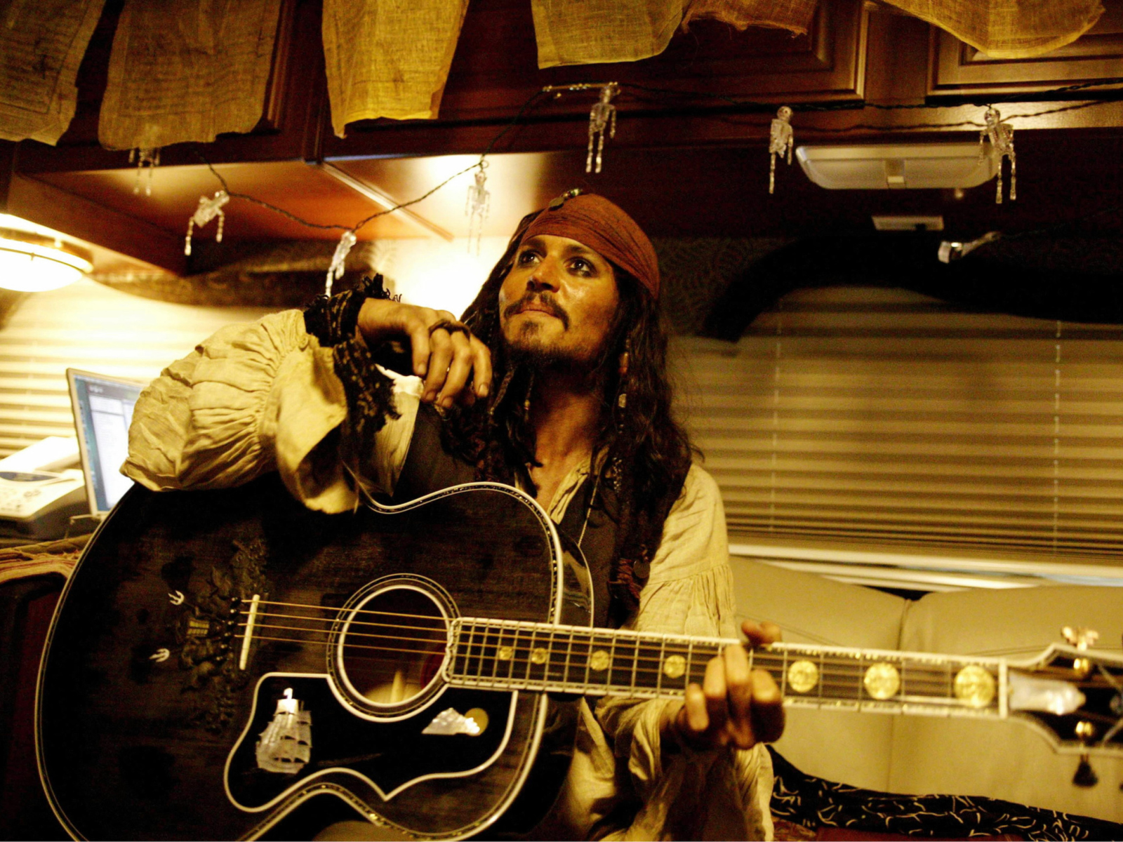 Johnny Depp screenshot #1 1600x1200