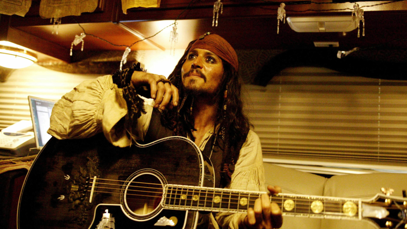 Screenshot №1 pro téma Johnny Depp 1600x900