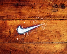 Screenshot №1 pro téma Wooden Nike Logo 220x176