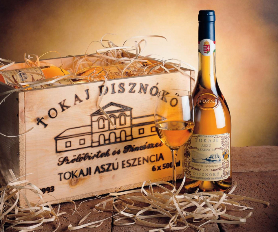 Tokaji Aszu Wine wallpaper 960x800