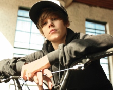 Das Justin Bieber Wallpaper 220x176