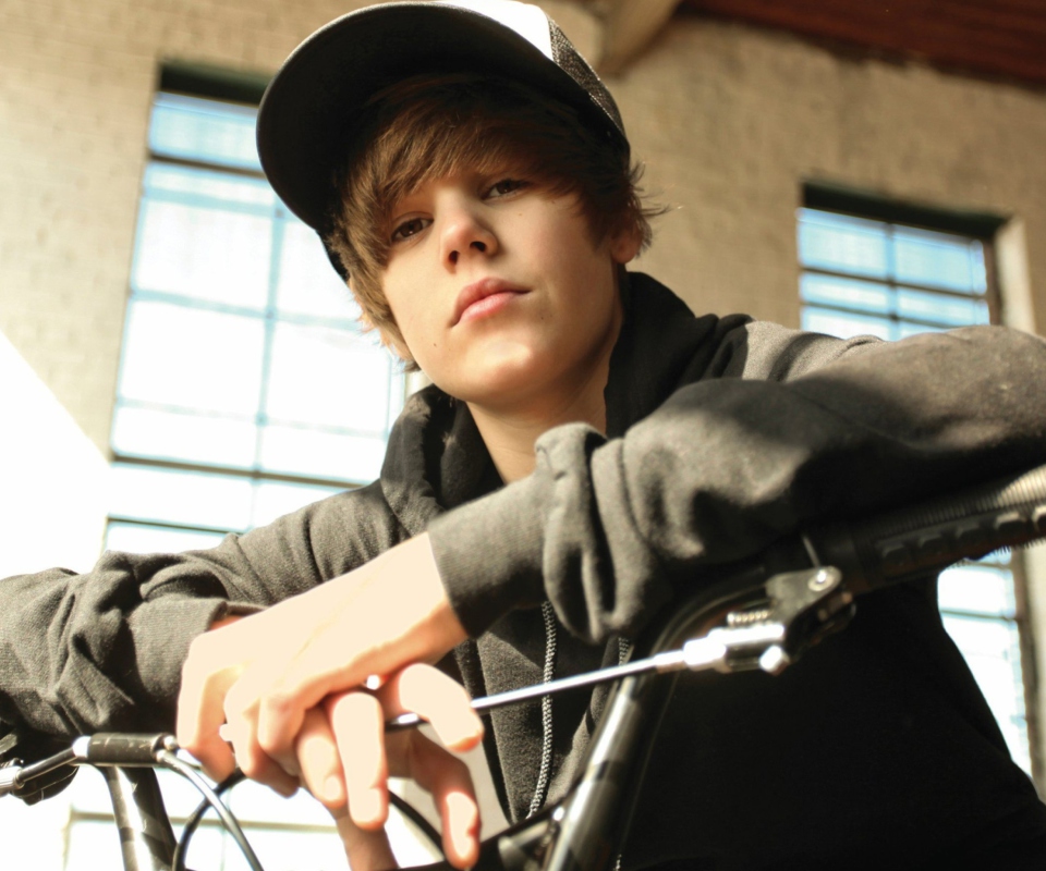 Justin Bieber screenshot #1 960x800