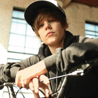 Justin Bieber - Obrázkek zdarma pro 1024x1024