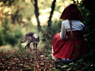 Обои Red Riding Hood In Forest 320x240