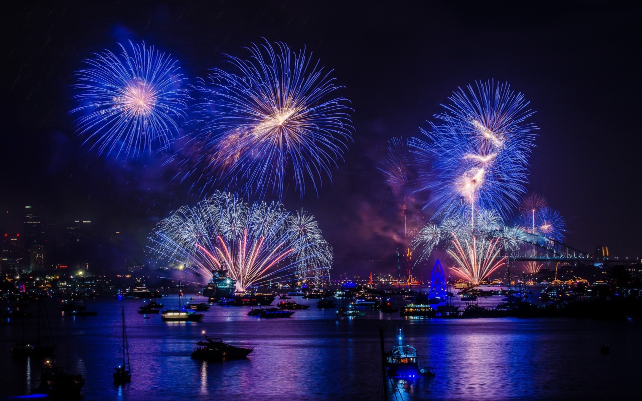 Fondo de pantalla New Year Fireworks 1280x800