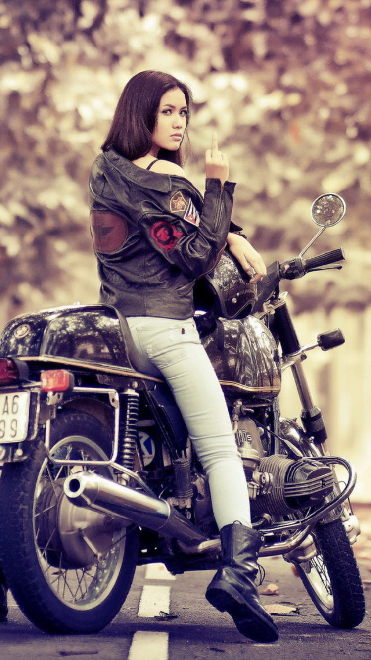 Moto Girl wallpaper 750x1334