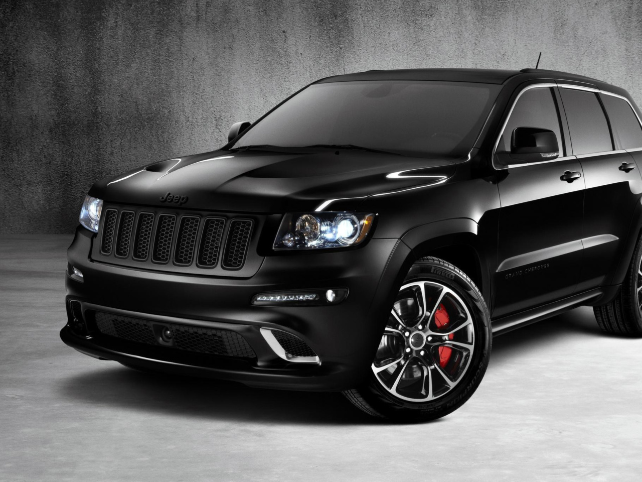 Jeep Grand Cherokee SRT8 2015 wallpaper 1280x960