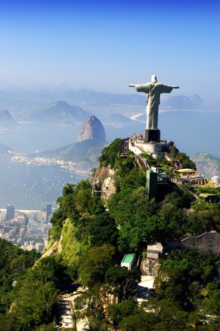 Das Christ Statue In Rio De Janeiro Wallpaper 320x480