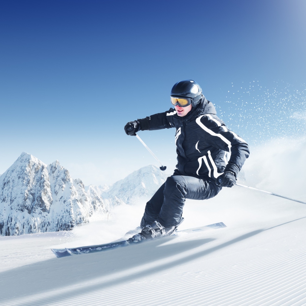 Das Skiing In Snowy Mountains Wallpaper 1024x1024
