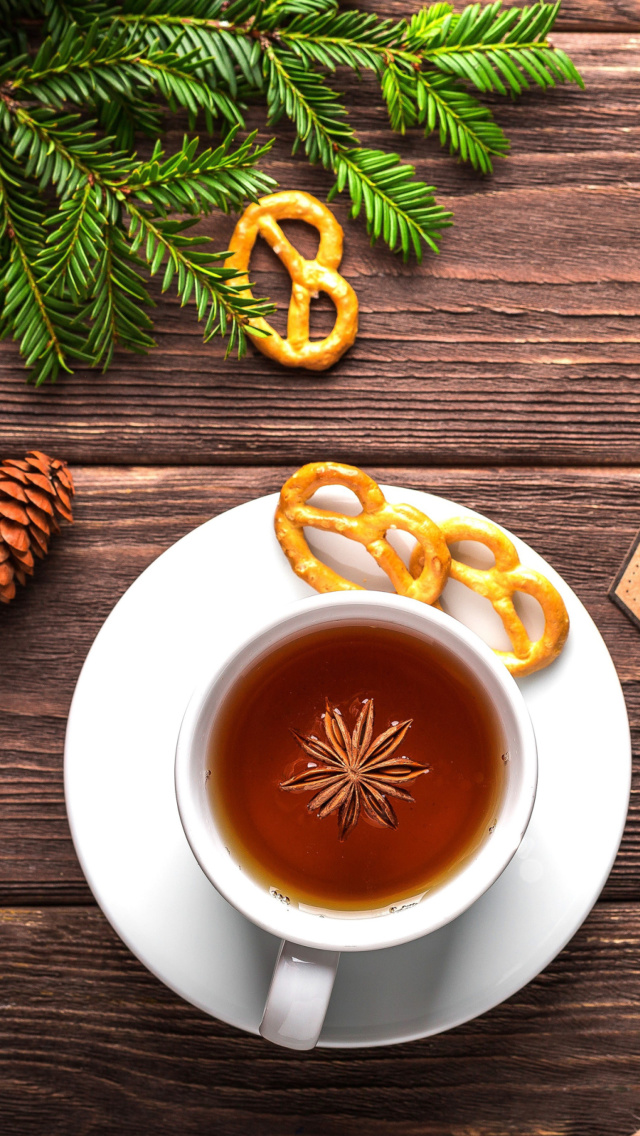 Обои Christmas Cup Of Tea 640x1136
