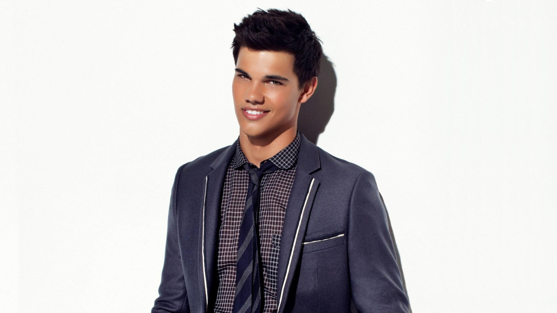 Taylor Lautner Smile screenshot #1 1920x1080
