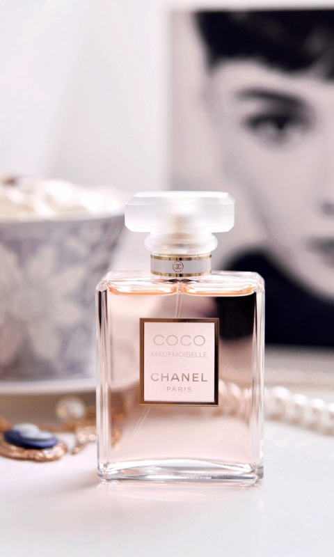 Fondo de pantalla Chanel Coco Mademoiselle Perfume 480x800