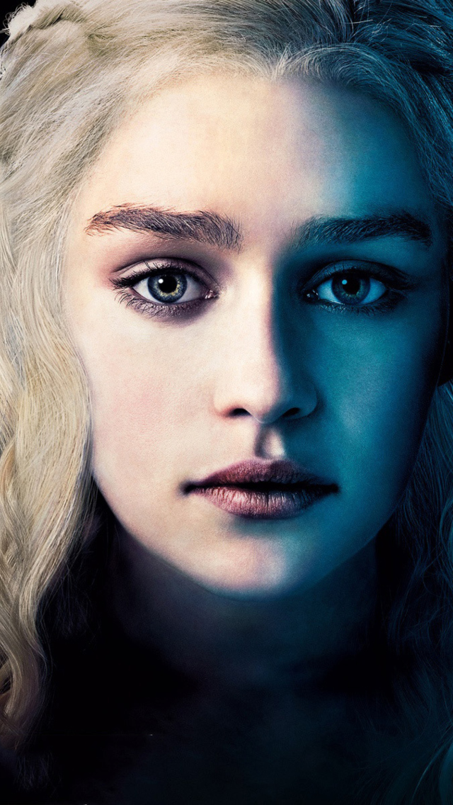 Emilia Clarke Game Of Thrones Season 3 wallpaper 640x1136