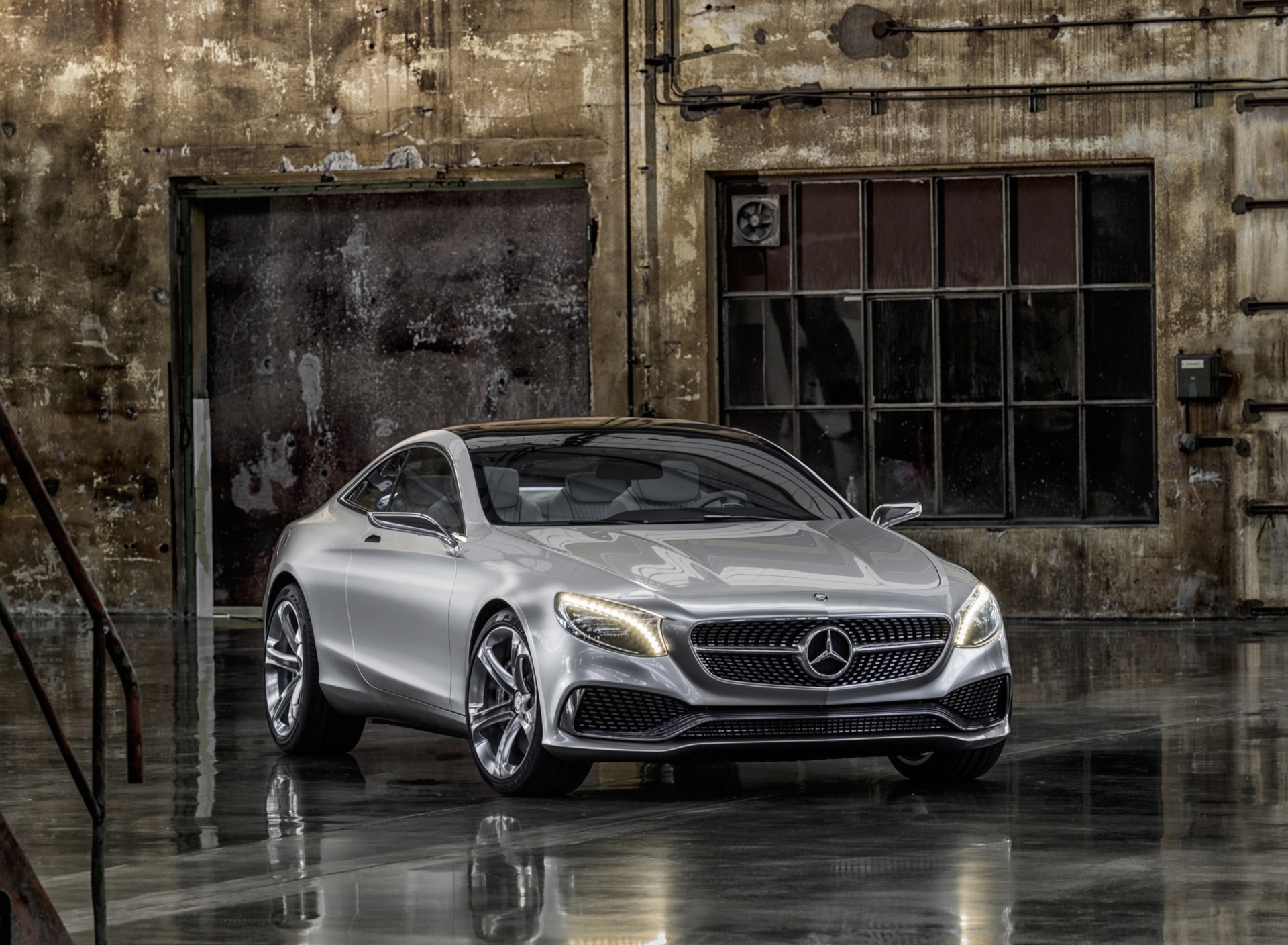 Fondo de pantalla Mercedes Benz S Class Coupe 2013 1920x1408