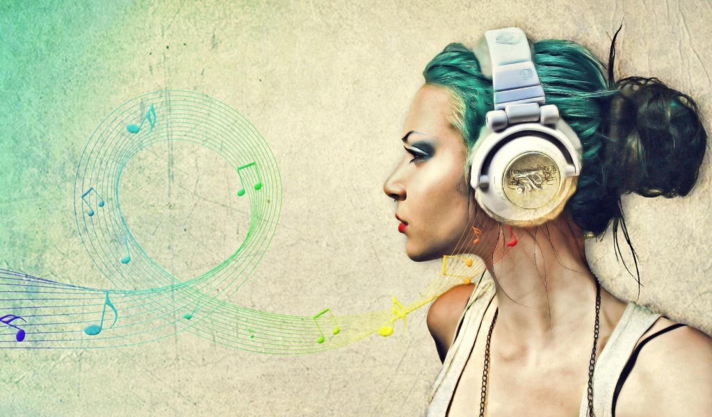 Girl With Headphones Artistic Portrait screenshot #1 1024x600