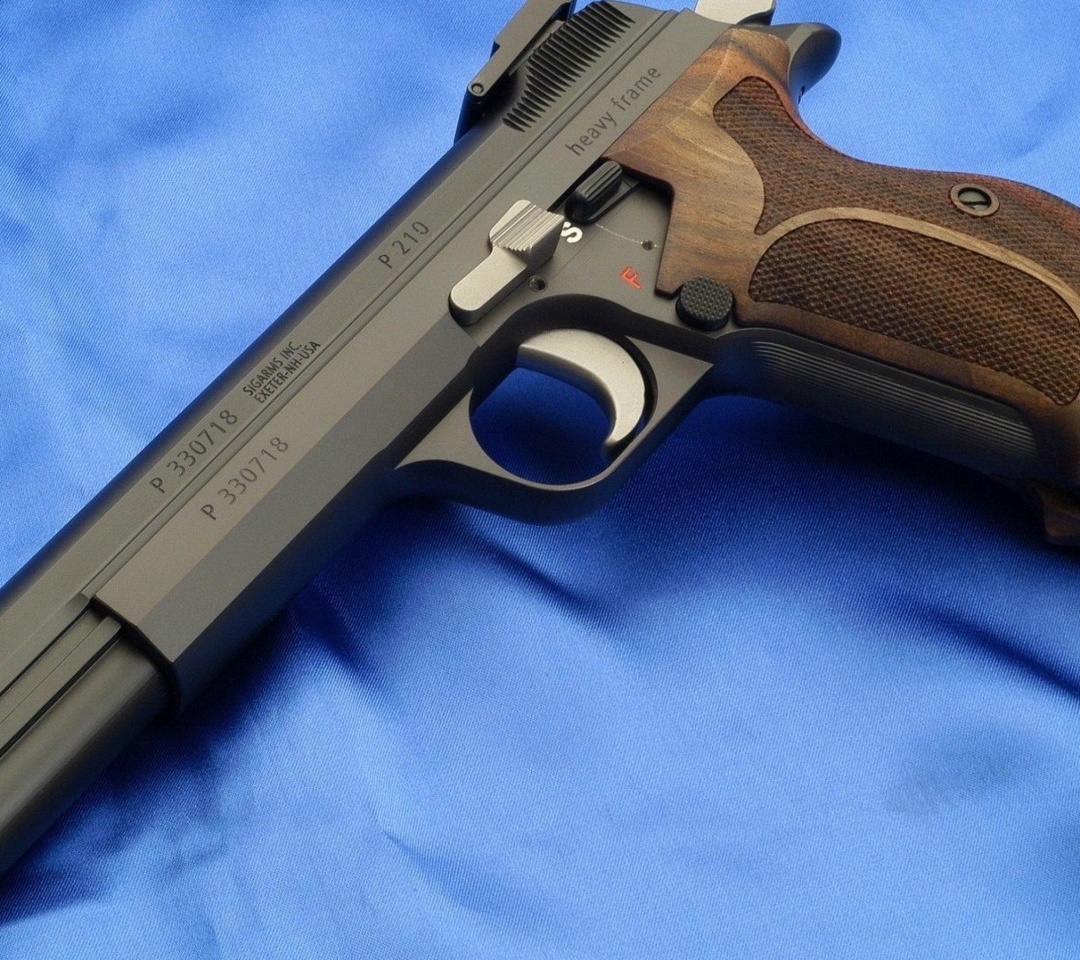 Das Sig P210 Pistole 49 Wallpaper 1080x960